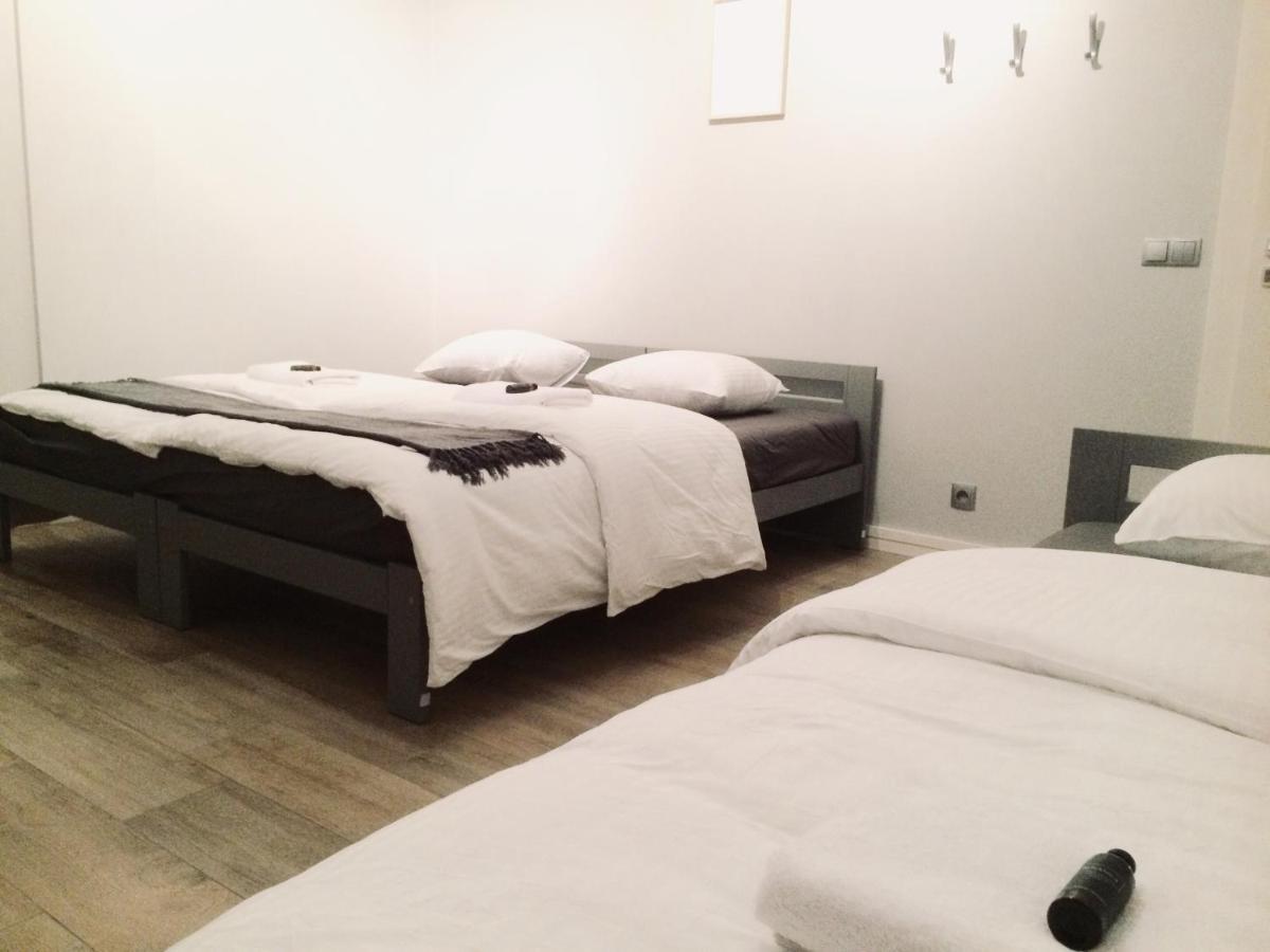 Fractal Guest Rooms - Poznan Centrum Andersia Square & Old Town Habitación foto