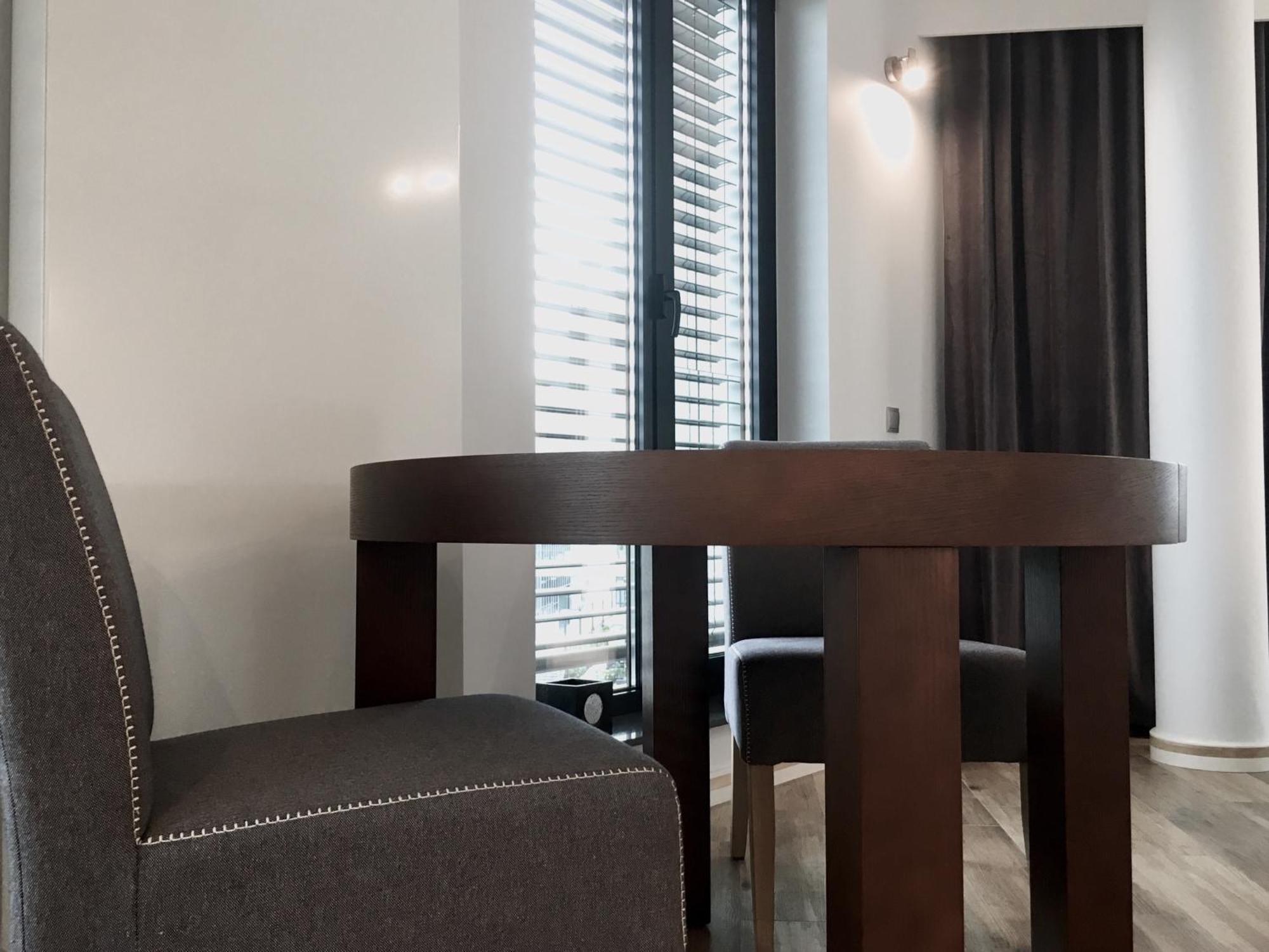 Fractal Guest Rooms - Poznan Centrum Andersia Square & Old Town Exterior foto