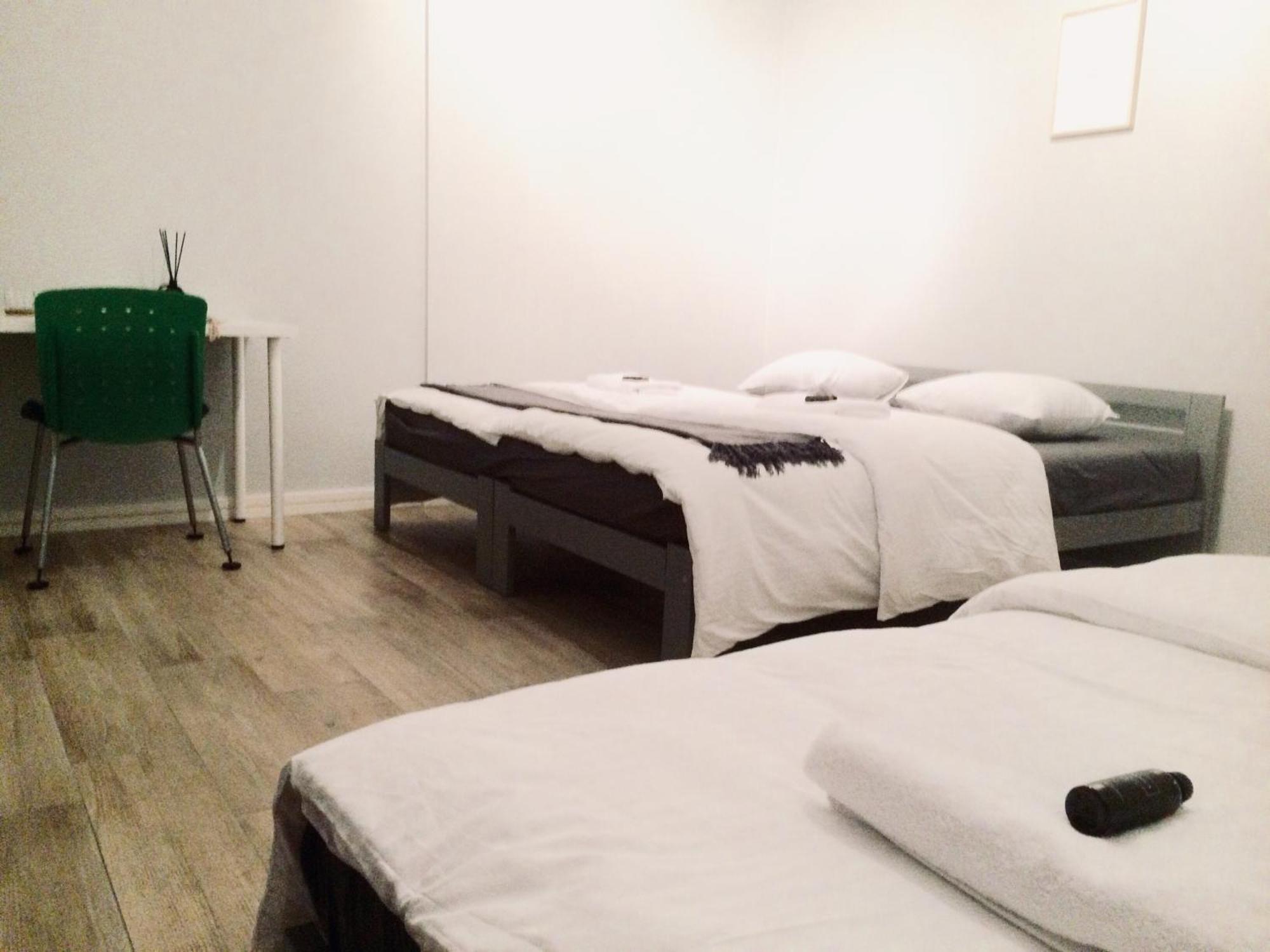 Fractal Guest Rooms - Poznan Centrum Andersia Square & Old Town Habitación foto