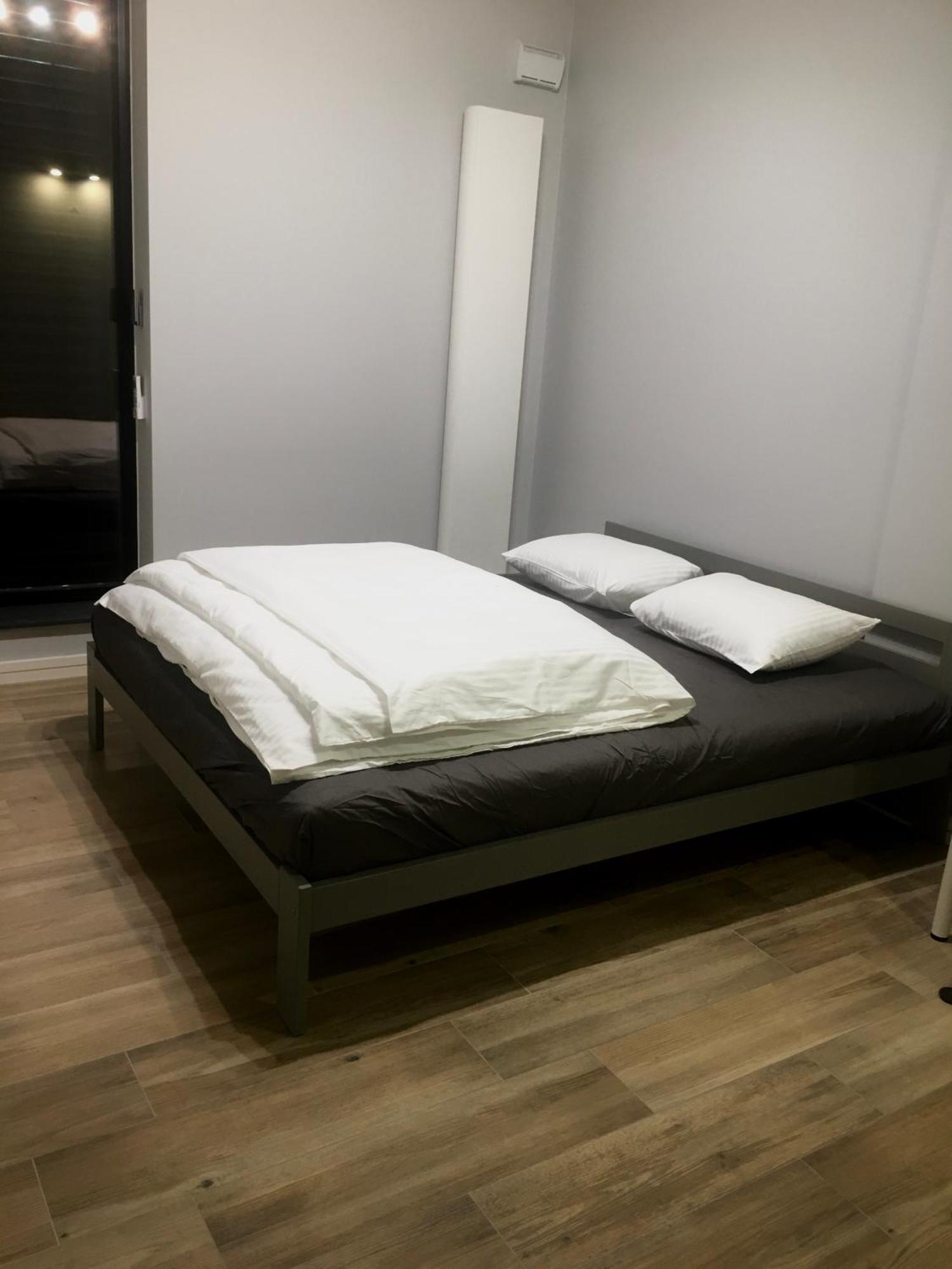 Fractal Guest Rooms - Poznan Centrum Andersia Square & Old Town Habitación foto
