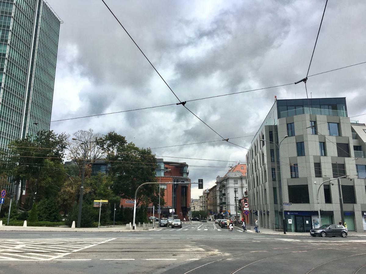 Fractal Guest Rooms - Poznan Centrum Andersia Square & Old Town Exterior foto