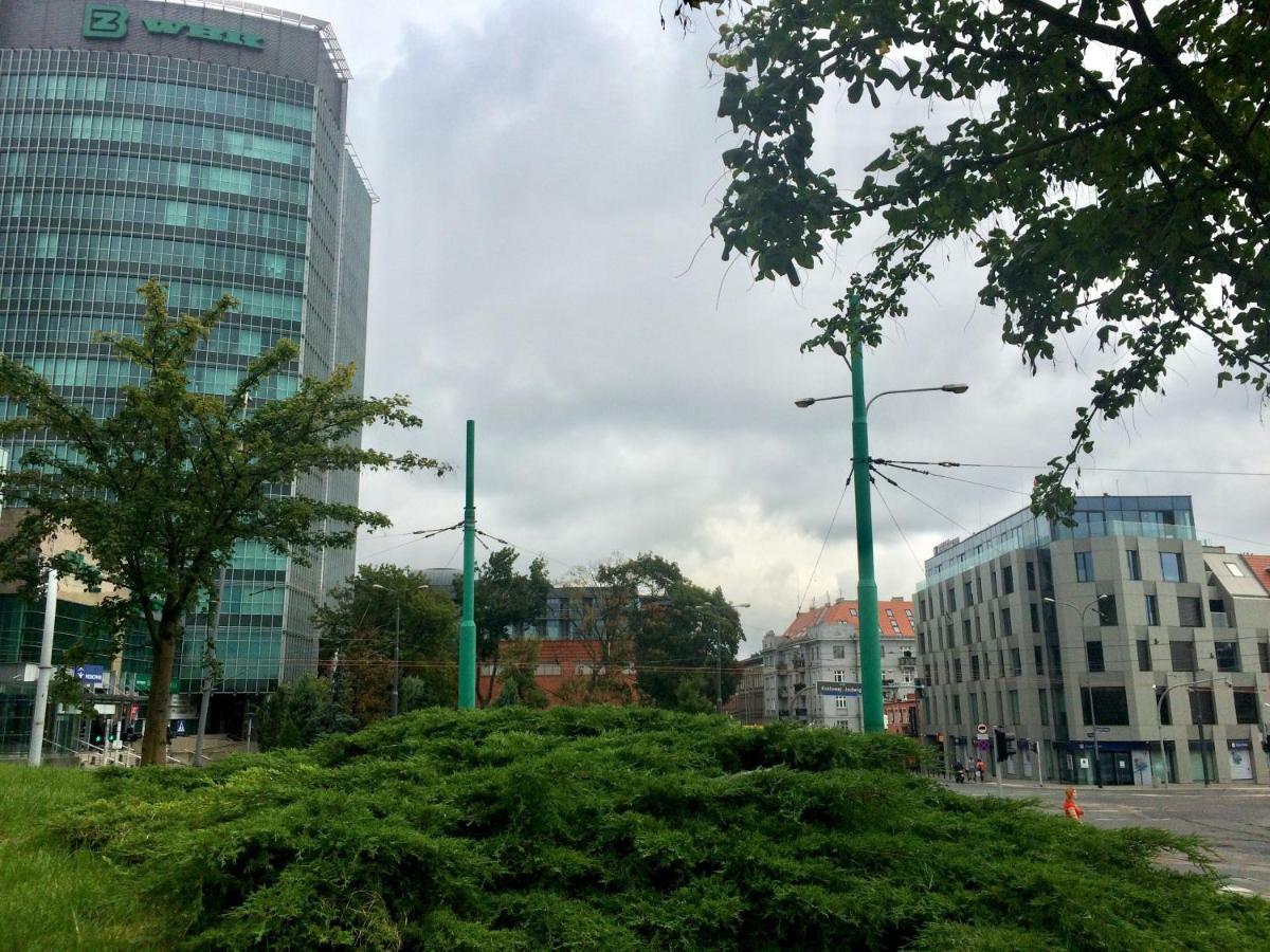 Fractal Guest Rooms - Poznan Centrum Andersia Square & Old Town Exterior foto